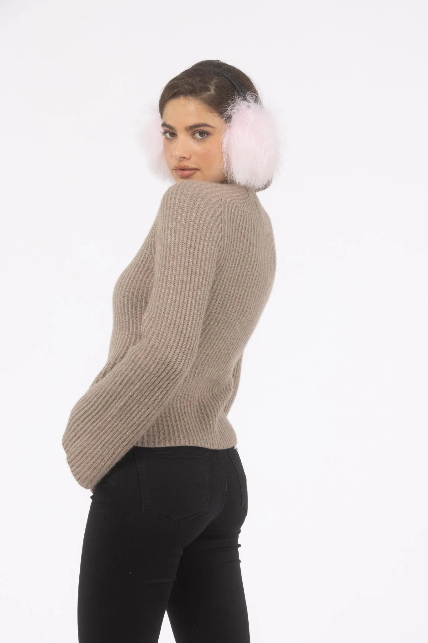 Select Lamb Earmuffs with Leather Frame
